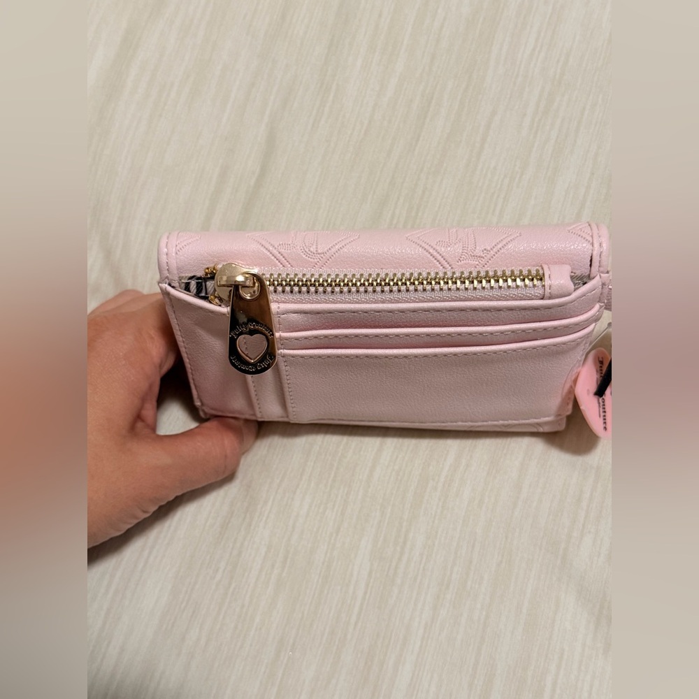 Juicy Couture Top Notch Double Sided Trifold Wallet - Picture 3 of 11